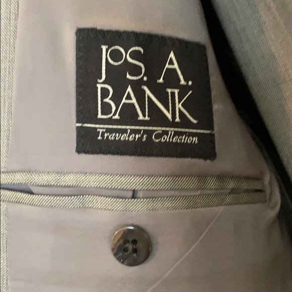 Jos. A. Bank Men’s 50R suit jacket with pants - Picture 3 of 6